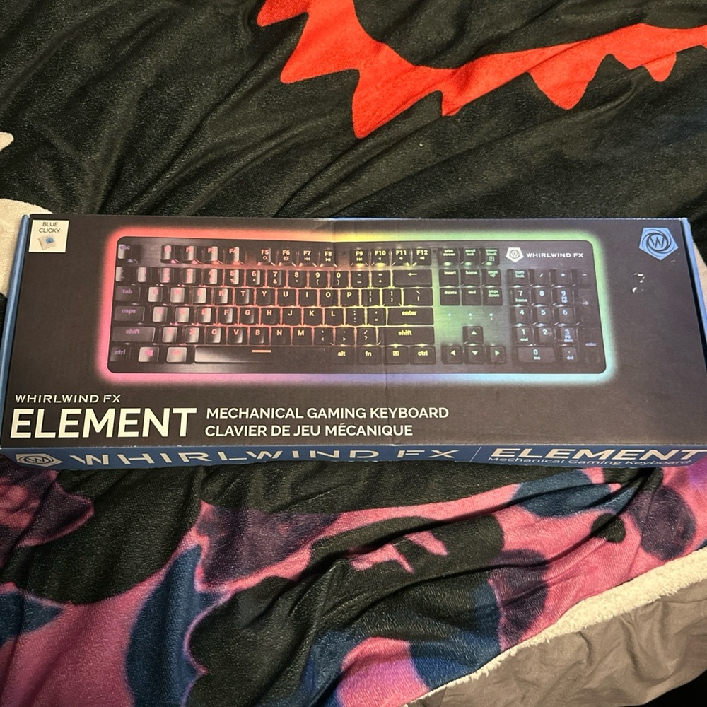Element Blue clicky gaming keyboard